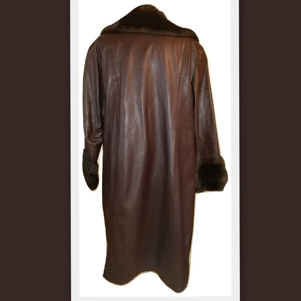 1960s Lilli Ann London Leather and Faux Fur Coat - Picture 3 of 8